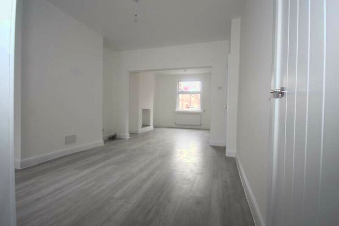 3 Bedroom Terraced House To Rent In Waverley Terrace, Chester, CH2