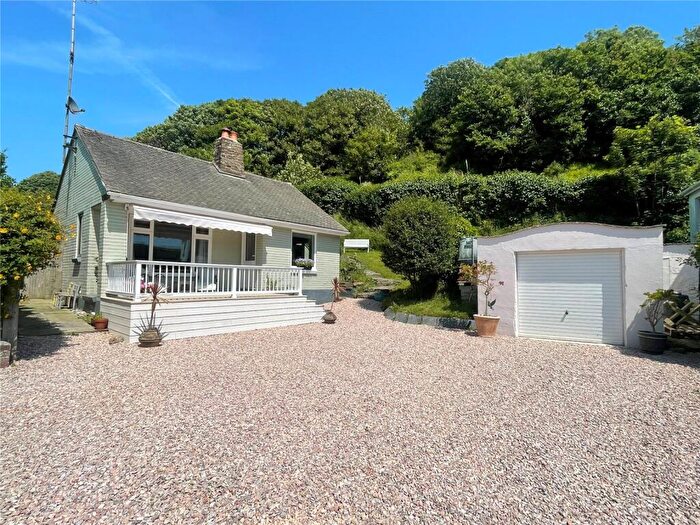 2 Bedroom Detached House For Sale In Earls Drive, Kingsand, Cornwall, PL10