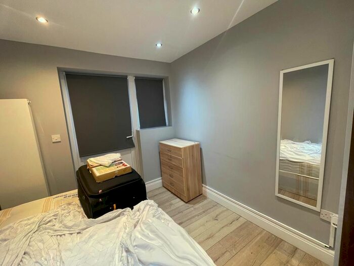 1 Bedroom Flat To Rent In Verwood Road, Harrow, Greater London, HA2