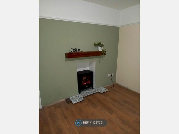 2 Bedroom End Of Terrace House To Rent In Chatsworth Road, Rainhill, Prescot L35
