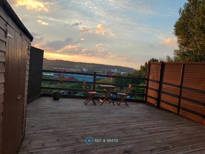 2 Bedroom Flat To Rent In Bedminster Down Road, Bristol, BS13