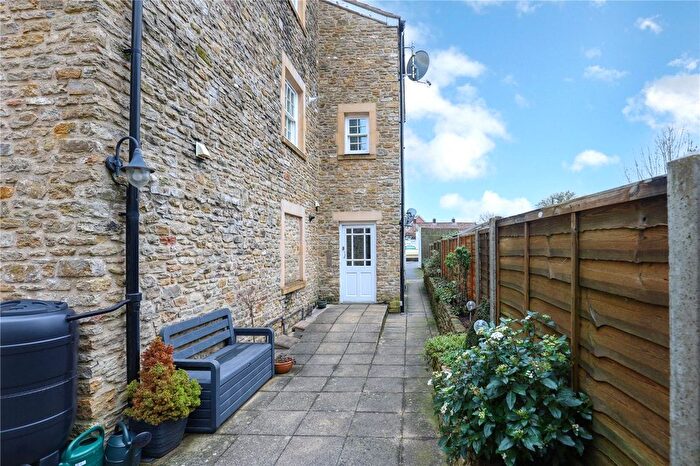 2 Bedroom Flat For Sale In Keyford, Frome, Somerset, BA11