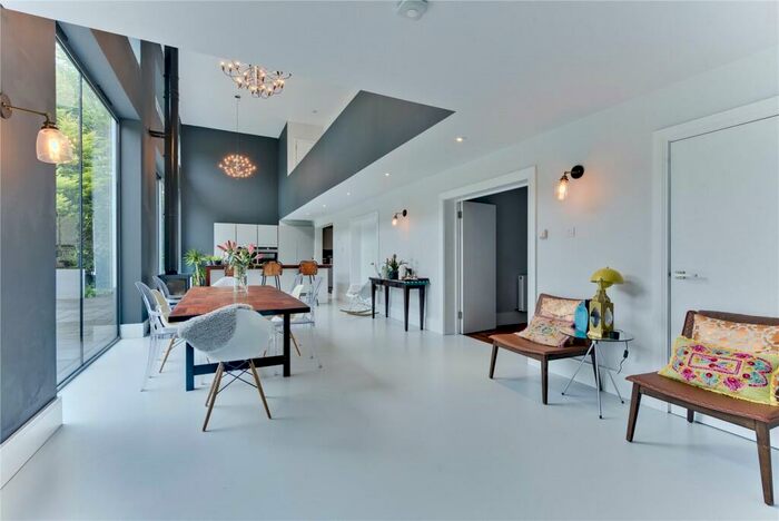 5 Bedroom Detached House To Rent In Courtlands Avenue, Esher, Surrey, KT10