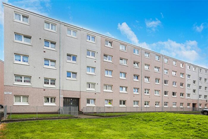 3 Bedroom Flat For Sale In Queen Mary Street, Bridgeton, Glasgow, G40