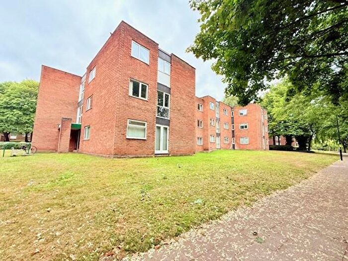 1 Bedroom Flat To Rent In Norton Walk, Birmingham, B23