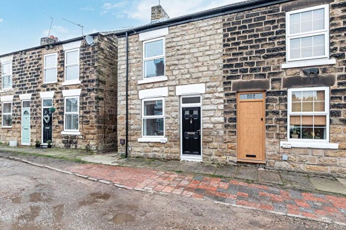 2 Bedroom Semi Detached House For Sale In New Street, Pontefract, West Yorkshire, WF7
