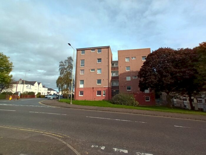 2 Bedroom Flat To Rent In Forthill Road, Broughty Ferry, Dundee, DD5