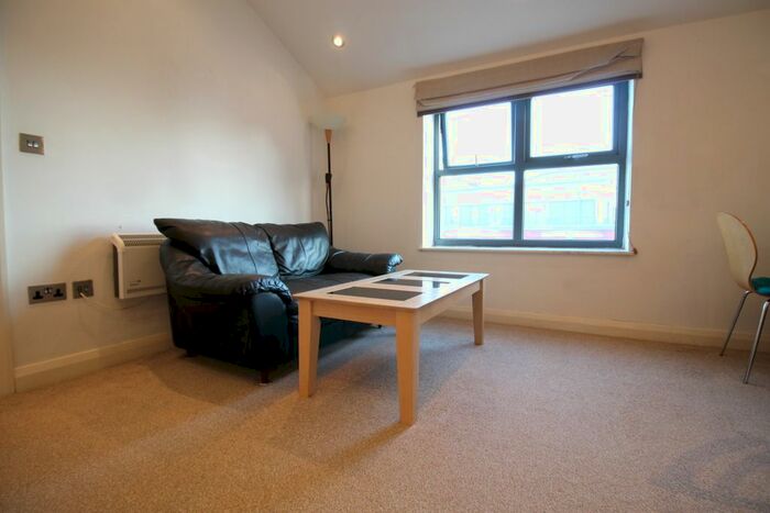 1 Bedroom Flat To Rent In Ristes Place, Nottingham, NG1