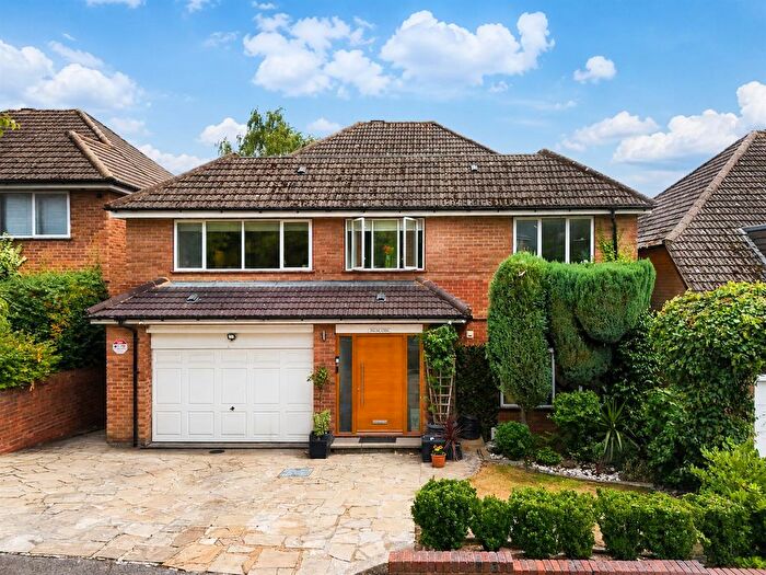 5 Bedroom Detached House For Sale In South Hill Avenue, Harrow, HA1