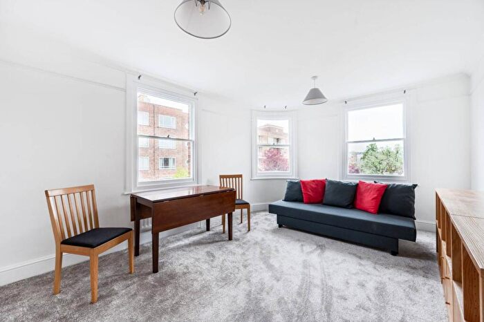 2 Bedroom Flat To Rent In Eamont Street, St John's Wood, London, NW8