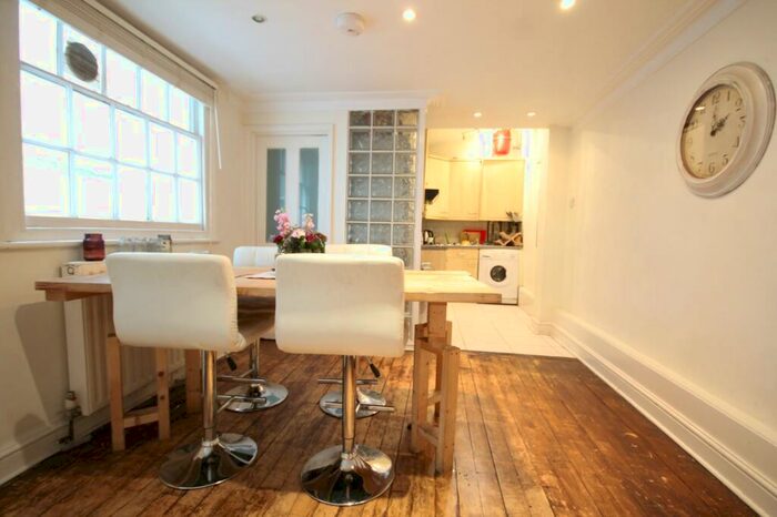5 Bedroom House To Rent In Leighton Road, Kentish Town, NW5