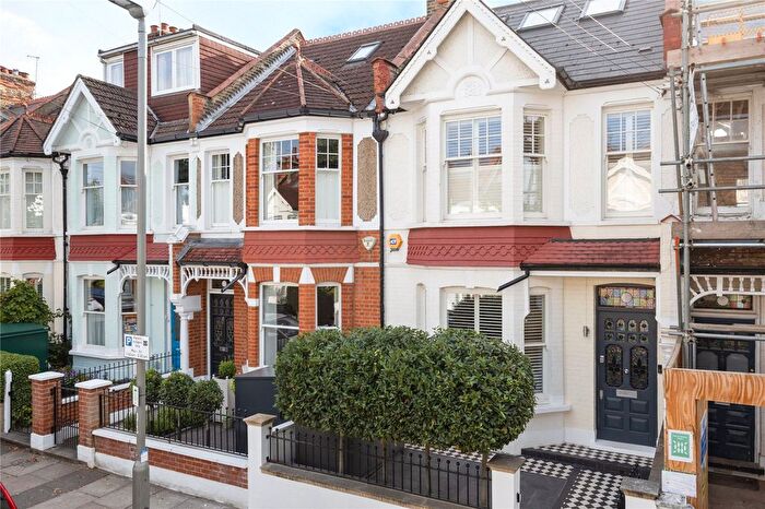 5 Bedroom Terraced House For Sale In Elborough Street, Southfields, London, SW18