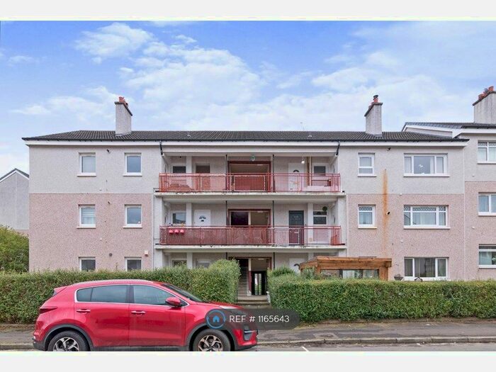 3 Bedroom Flat To Rent In Fieldhead Drive, Glasgow, G43