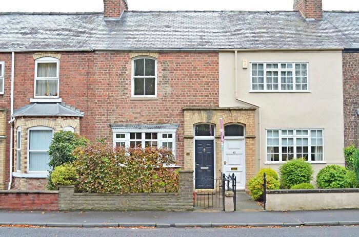 2 Bedroom Terraced House To Rent In Cemetery Road, York, YO10