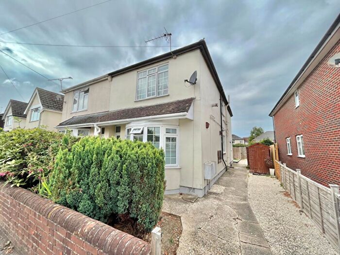 1 Bedroom Flat To Rent In Chamberlayne Road, Eastleigh, Hampshire, SO50