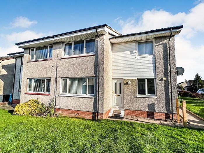 2 Bedroom Ground Maisonette To Rent In Kirkton Crescent, Coatbridge, ML5