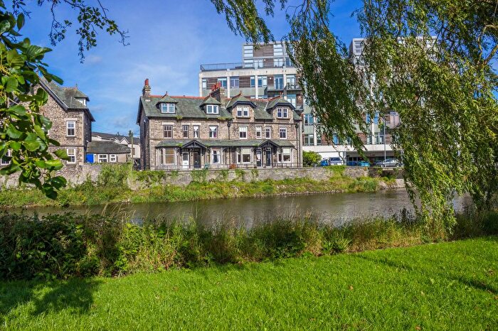 2 Bedroom Flat To Rent In A Lambrigg Terrace, Kendal, LA9