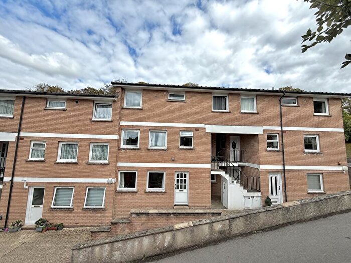 2 Bedroom Flat For Sale In Grove Court, The Grove, Dorchester, Dorset, DT1