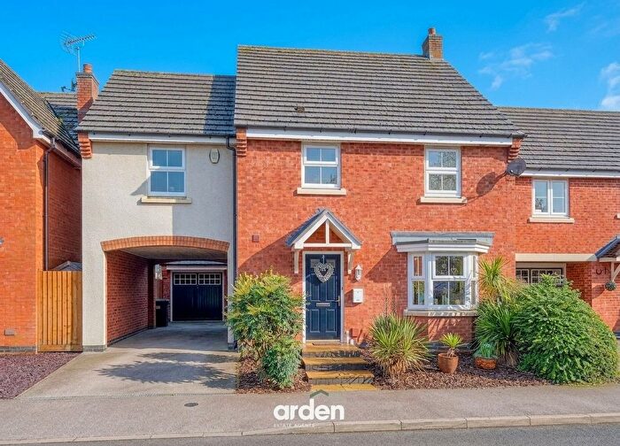 4 Bedroom Detached House For Sale In Pitchcombe Close, Redditch, B98