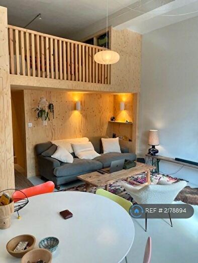 Studio To Rent In Ransomes Dock, London, SW11