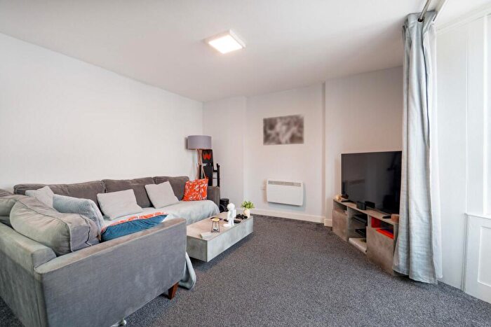 1 Bedroom Apartment For Sale In Northdown Road, Margate, CT9