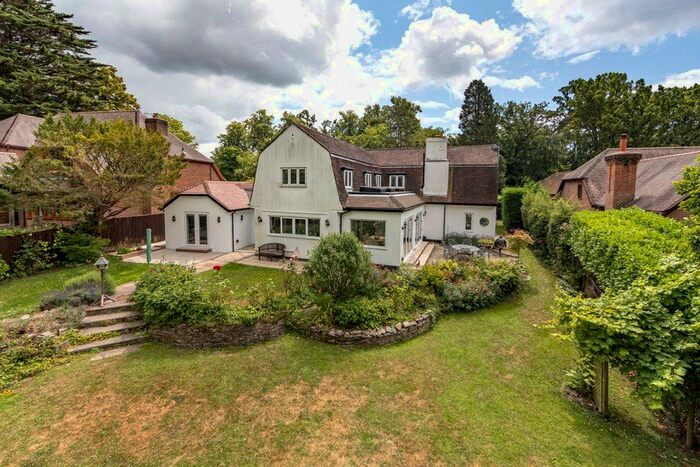 5 Bedroom Detached House To Rent In Lockhams Road, Curdridge, Southampton, Hampshire, SO32