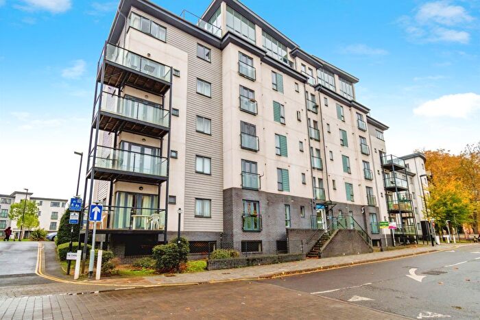 2 Bedroom Flat For Sale In The Compass, Southampton, SO14