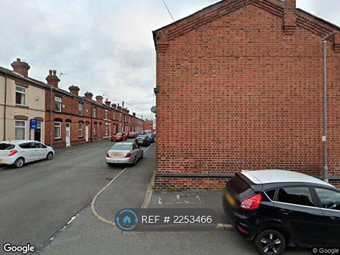 2 Bedroom End Of Terrace House To Rent In Kitchener Street, St. Helens, WA10