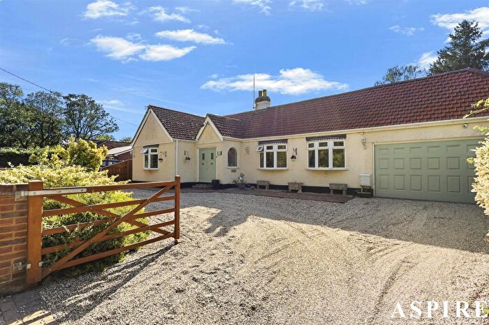 5 Bedroom Detached Bungalow For Sale In Rayleigh Downs Road, Rayleigh, SS6