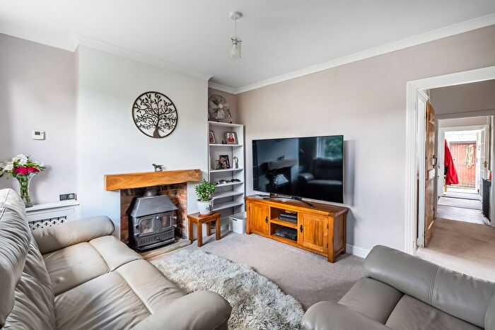 2 Bedroom Semi-Detached House For Sale In Croft Lane, Edenbridge, Kent, TN8