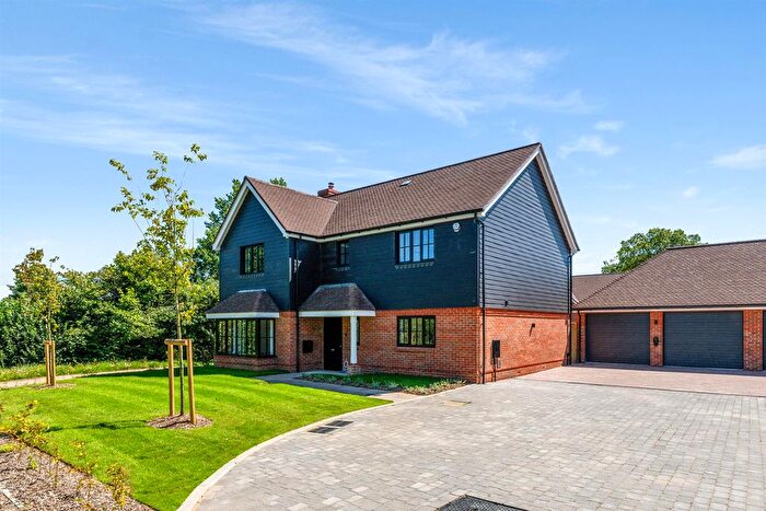 4 Bedroom Detached House For Sale In Gallica, Sissinghurst, TN17