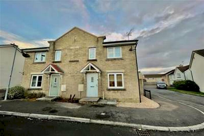 3 Bedroom House To Rent In Macie Drive, Corsham, SN13