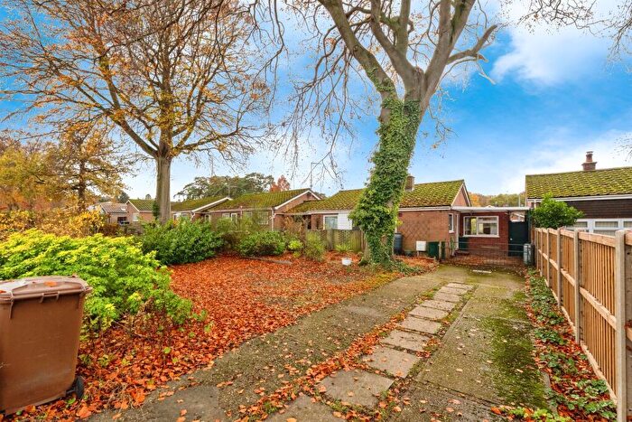 2 Bedroom Semi-Detached Bungalow For Sale In Rattlers Road, Brandon, IP27