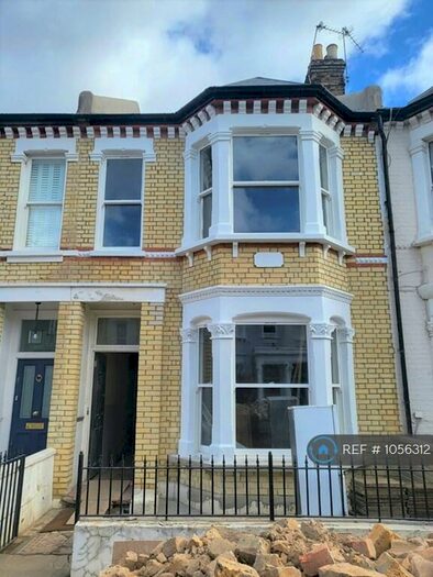 5 Bedroom Terraced House To Rent In Leathwaite Road, London, SW11