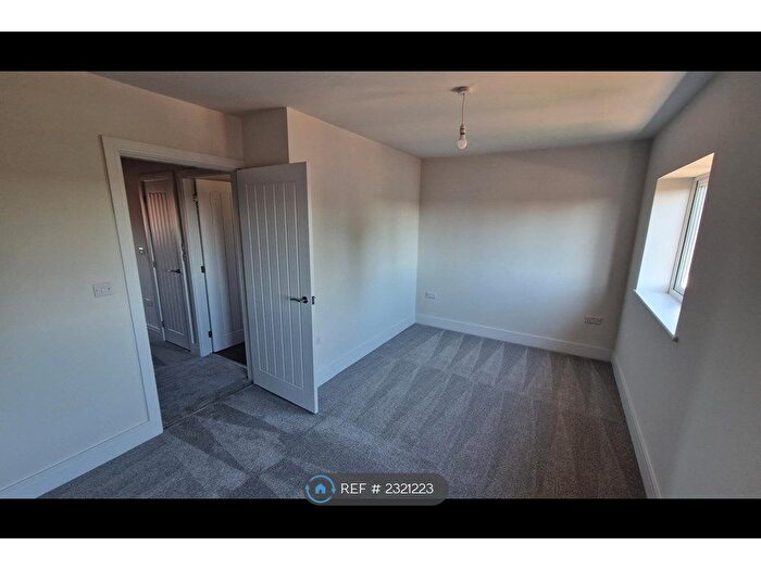 3 Bedroom Semi-Detached House To Rent In Blackburn Court, Coningsby, LN4