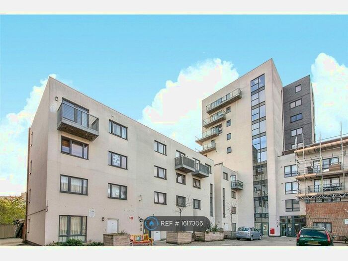 1 Bedroom Flat To Rent In Biggs Square, London, E9
