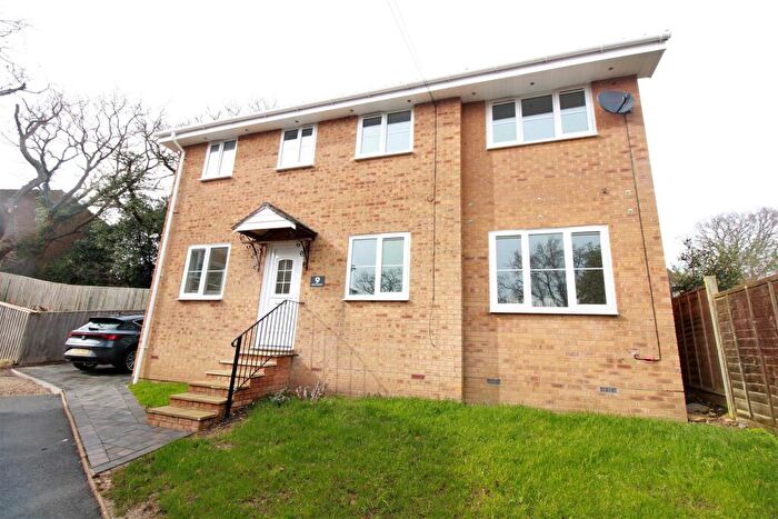 3 Bedroom House For Sale In Dove Close, St Helens, Ryde, PO33