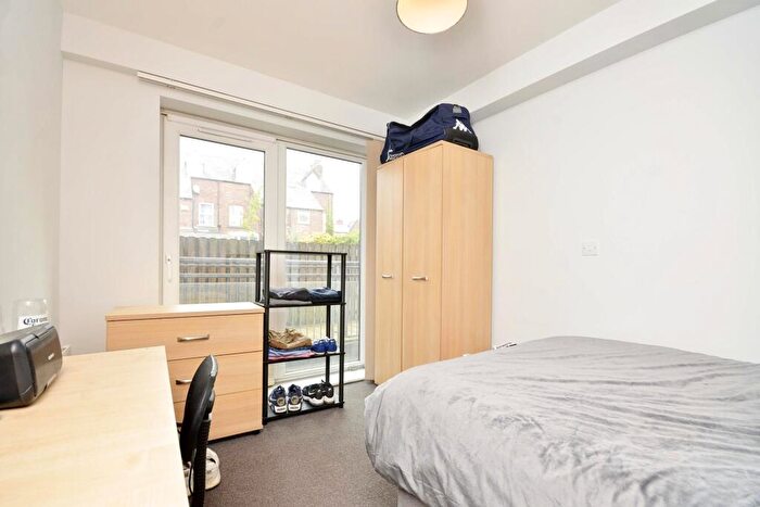 2 Bedroom Apartment To Rent In The Cube, Wilbraham Road, M14
