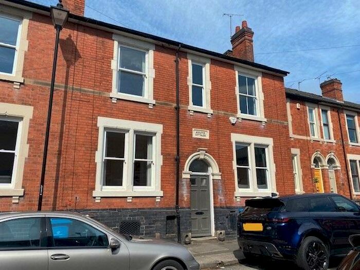 3 Bedroom Terraced House To Rent In Arthur Street, Derby, DE1