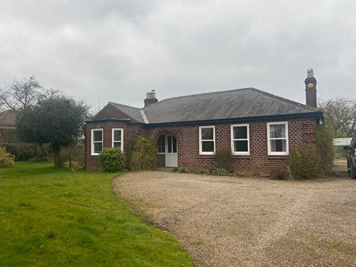3 Bedroom Detached Bungalow To Rent In Rice Lane, York, YO60