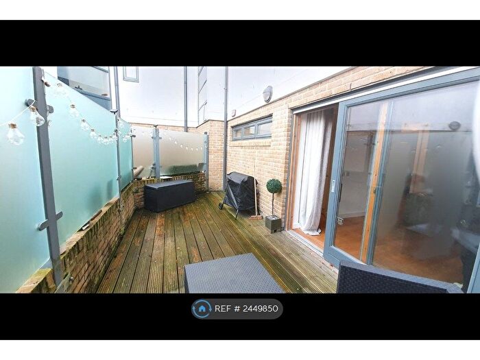 1 Bedroom Flat To Rent In The Chase, Newhall, Harlow, CM17