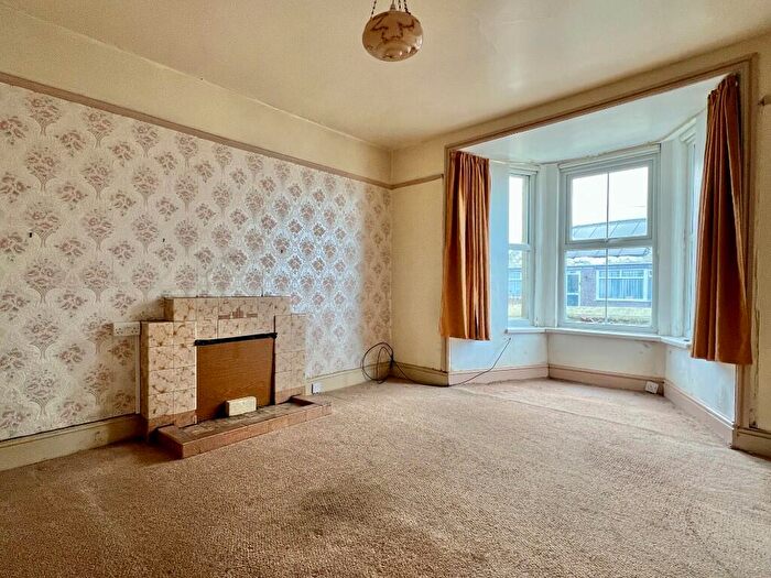 5 Bedroom Detached House For Sale In Warren Road, Rhosneigr, LL64