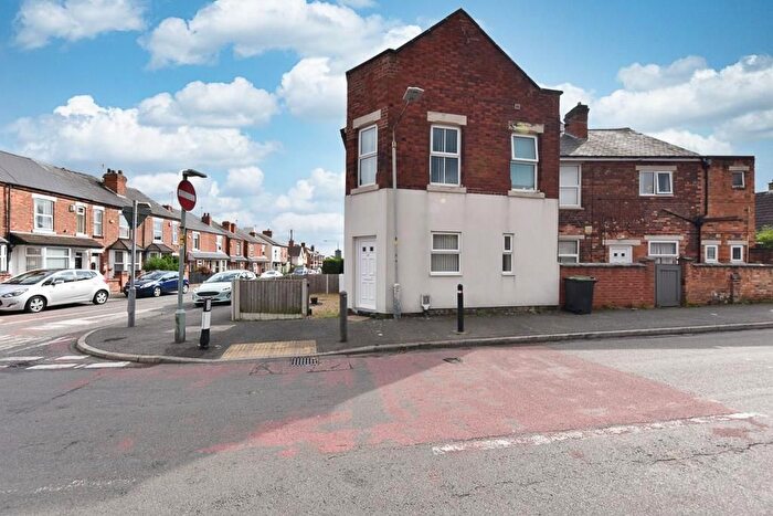 1 Bedroom Flat To Rent In Standhill Road, Carlton, Nottingham, NG4