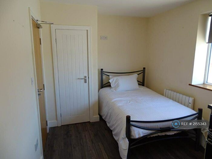 Studio To Rent In Woodhouse Street, Stoke-On-Trent, ST4