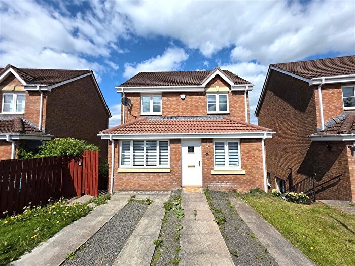 5 Bedroom Detached House To Rent In Garnqueen Crescent, Glenboig, Coatbridge, ML5