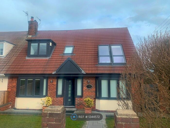 4 Bedroom Semi-Detached House To Rent In Lizard View, Sunderland, SR6