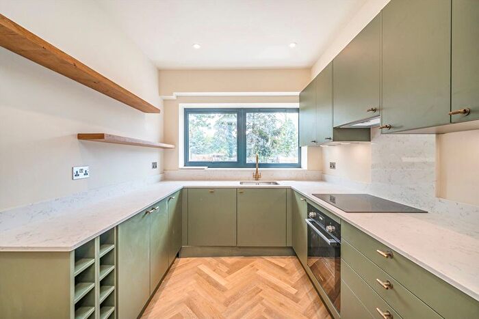4 Bedroom Property To Rent In Church Road, Hanwell, W7