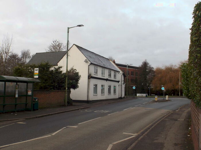 1 Bedroom Flat To Rent In Lower Luton Road, Harpenden, AL5