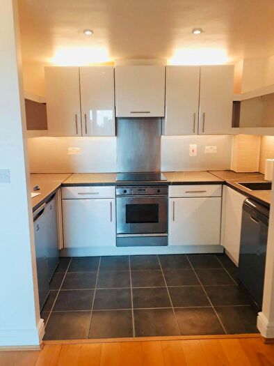 1 Bedroom Flat To Rent In Jefferson Building, Westferry Road, South Quay, Canary Wharf, London, E14