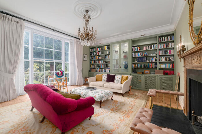 4 Bedroom House For Sale In The Paragon, London, SE3